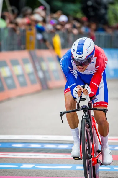 Rovereto Italia Mayo 2018 Ciclista Profesional Pinot Thibaut Línea Meta — Foto de Stock