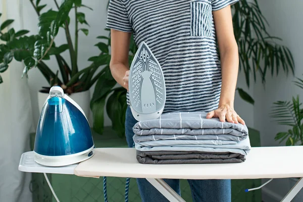 Ironing Clothes Homework Responsibilities Maintaining House Steam Steamer — Stock Photo, Image