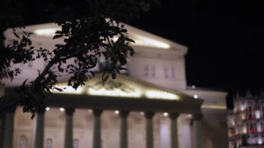 Bolşoy Tiyatrosu Moskova güzel vintage cephe. 1776 yılında inşa edilmiştir. 4k