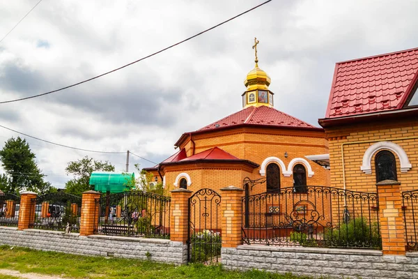 God's new brick temple, newly built — Stock Photo, Image