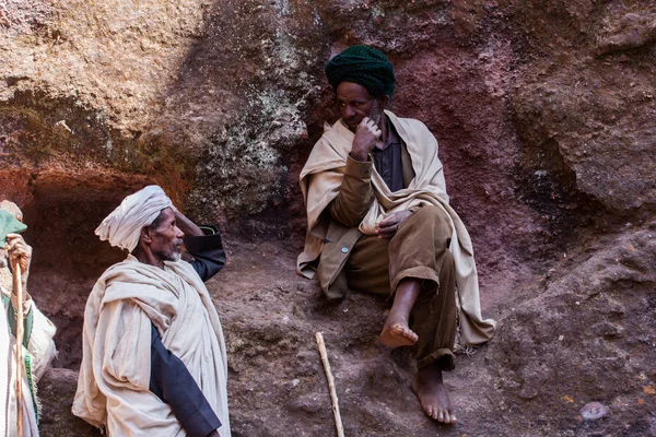 Lalibela Éthiopie Janvier 2018 Piligrims Chrétiens Lalibela Qui Viennent Travers — Photo