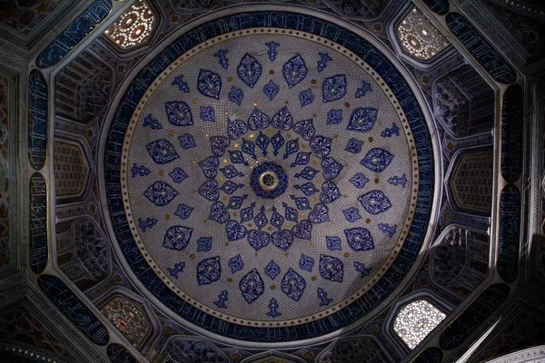 Samarkand Uzbekistan October 2016 Complex Fractal Dome Ceiling One Ancient — Stock Photo, Image