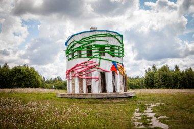 Sanat Mimari Park Niko beyaz ahşap Rotunda bina