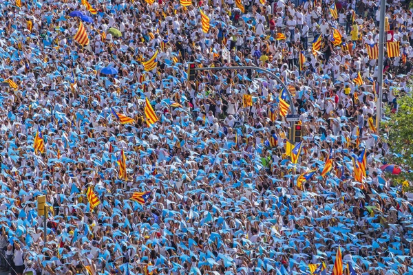 2015 Barcelona España Aproximadamente Dos Millones Catalanes Favor Independencia Reúnen —  Fotos de Stock
