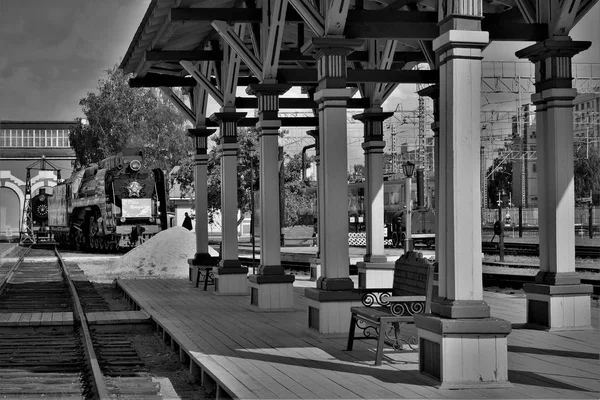 Dampflokomotive Auf Dem Alten Bahnhof — Stockfoto