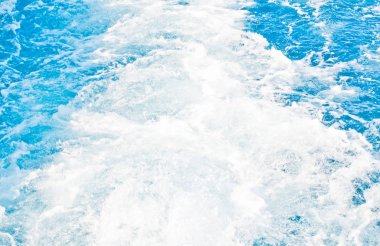 Kaynayan Akdeniz suyu, açık denizde en iyi manzara