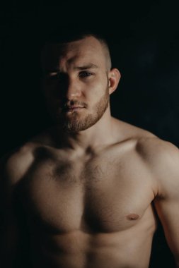 Kas sakallı adam siyah Studio