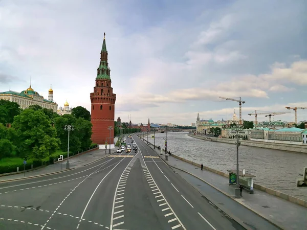 Rusia Moscú Mayo 2020 Fotografía Callejera Carreteras Ciudad Vacías Cuarentena — Foto de Stock
