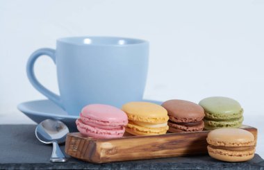 Kahvaltı macarons ahşap tahta