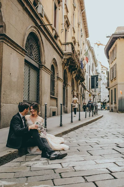Milano'nun kalbinde düğün çifti, İtalya