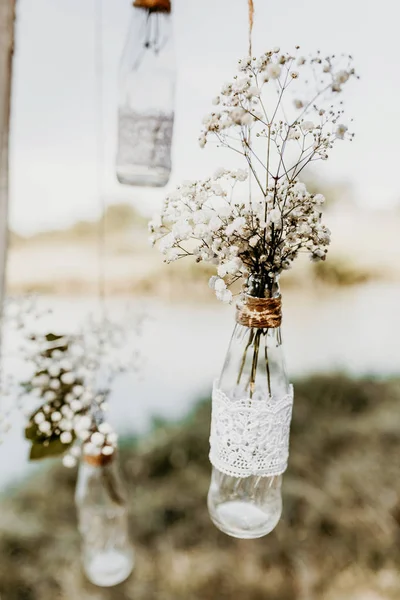 Düğün dekorasyonu boho stili makrome kemerli