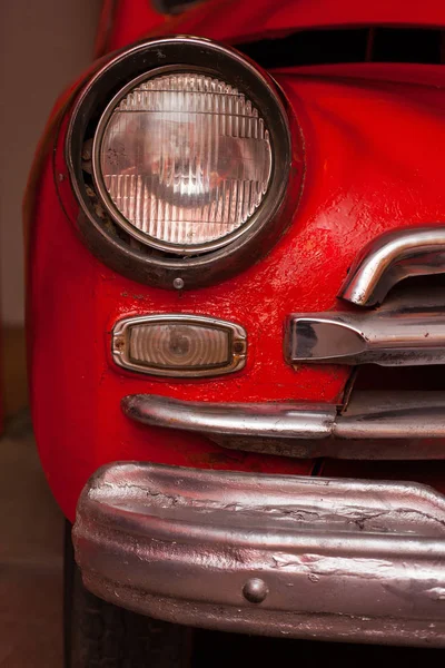 Old Red Soviet Car — Stock Photo, Image