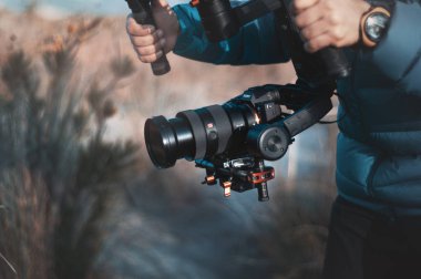 Antalya, Türkiye - 8 Aralık 2018: İle DJI indeks işlem Ronin M ve Sony A7r III ile filme