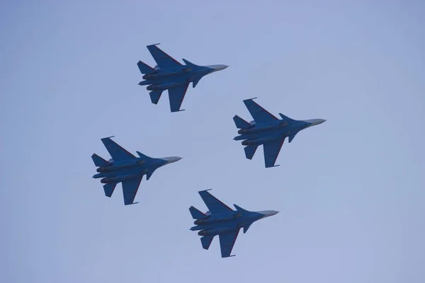 Ρωσία Κρασνογιάρσκ Οκτώβριο Του 2018 Εμφάνιση Στρατιωτικά Αεροσκάφη — Φωτογραφία Αρχείου