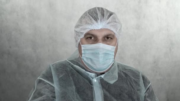 Ferma Coronavirus Uomo Con Maschera Medica — Video Stock