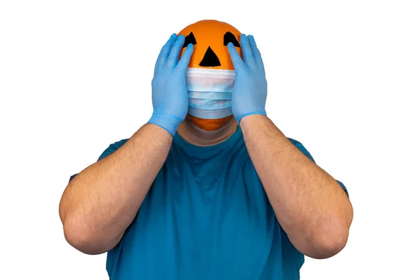 Dynia Halloween Medycznej Twarzy Bandażem Oddechowym Operacyjna Maska Ochronna Osoba — Zdjęcie stockowe