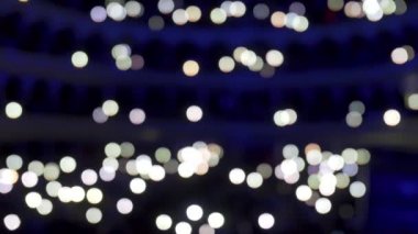 Sahne Alanı'ndaki opera binasının Orkestrası konser