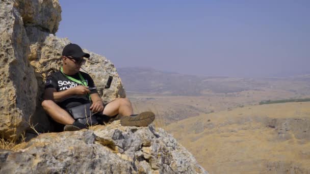 Wandern auf dem Berg, Arbel — Stockvideo