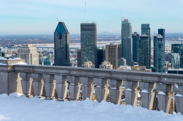 Montreal Canadá Enero 2019 Montreal Skyline Desde Kondiaronk Belvedere Invierno —  Fotos de Stock
