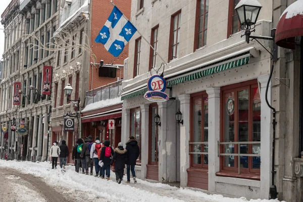Монреаль Канада Февраля 2019 Года Туристы Идущие Улице Святого Павла — стоковое фото