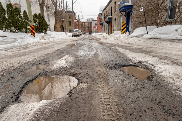 Montreal March 2019 Large Potholes Montreal Street Winter — 스톡 사진