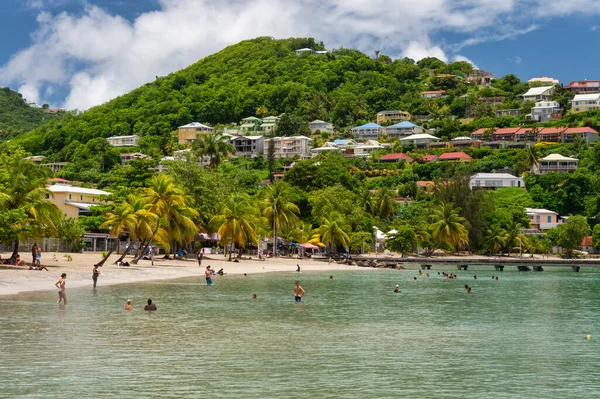 Anse Ane Martinica Agosto 2019 Pessoas Desfrutando Dia Quente Praia — Fotografia de Stock