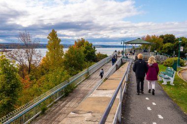 Quebec Şehri, CA - 4 Ekim 2019 - Quebec Valisi Gezisi Turistleri