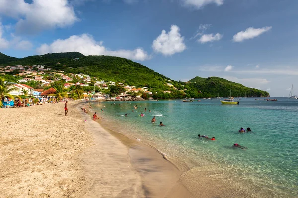 Petite Anse Arlet Martinica França Agosto 2017 Pessoas Desfrutando Dia — Fotografia de Stock