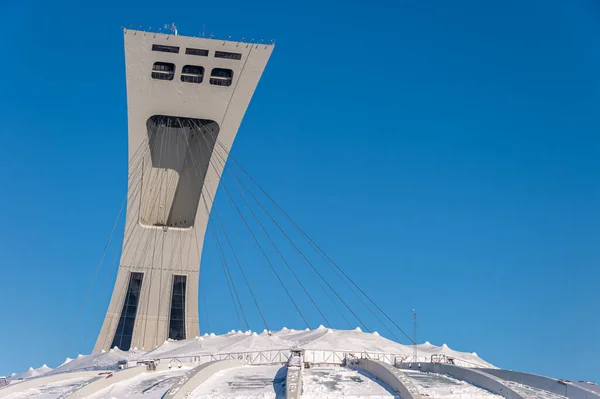 Montreal Febrero 2020 Estadio Olímpico Montreal Torre Inclinada Invierno —  Fotos de Stock