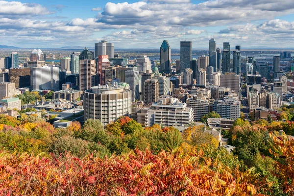 Montreal Canadá Octubre 2018 Montreal Skyline Con Colores Otoñales Del —  Fotos de Stock