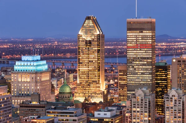 Montreal Kanada Kwietnia 2017 Montreal Skyline Zachodzie Słońca Kondiaronk Belvedere — Zdjęcie stockowe