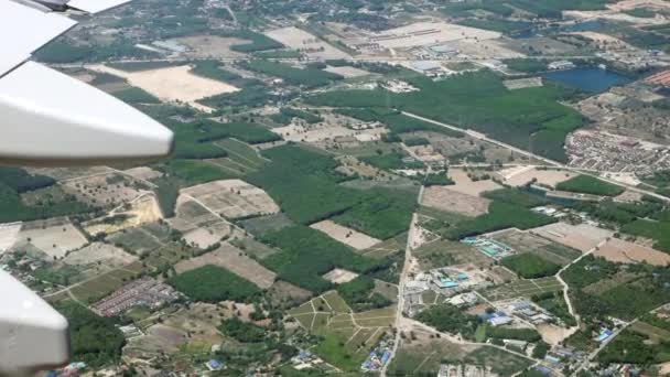 Luchtfoto van een landelijke provincie in Thailand — Stockvideo