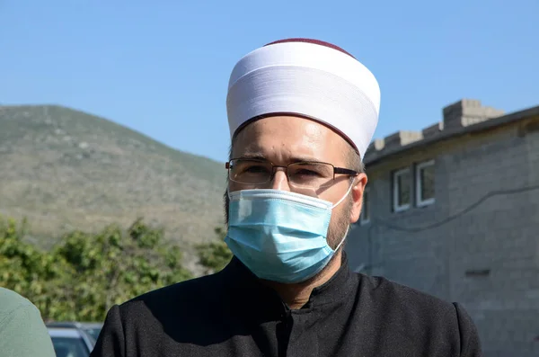Imam Portant Masque Facial Épidémie Coronavirus Prêtre Musulman Avec Masque — Photo