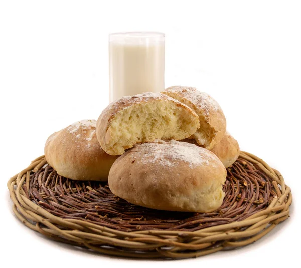 Pane Appena Sfornato Fatto Casa Cestino Legno Vimini — Foto Stock