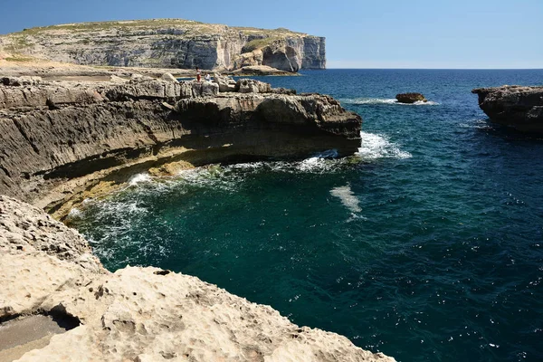 Bahía Dwejra en la isla Gozo — Foto de Stock