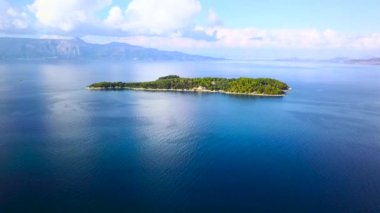 İzlanda Vido Korfu Kaydırak Denizi