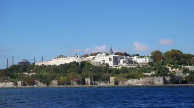 Topkapı Sarayı ve Ayasofya Müzesi Türkiye'nin Kadıköy Vapur hareket etmesini görüntülendi.