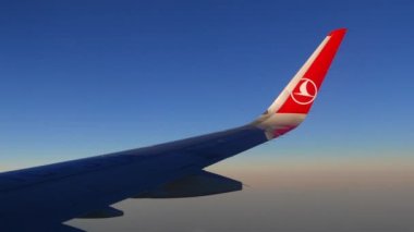 KEYSERİ, Türkiye-Eylül 2016: Bulutlar Keyseri manzara, Türk Uçak penceresinden Türkiye görünüm üzerinde.