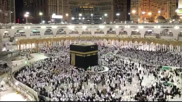 Caducidad Los Peregrinos Musulmanes Circunvalan Kaaba Meca Arabia Saudita — Vídeo de stock