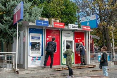 İstanbul, Türkiye-25 Eylül 2016: Kimliği belirsiz kişiler