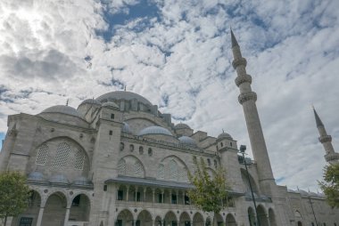 İstanbul'da Süleymaniye Camii'nin dış cephesi.