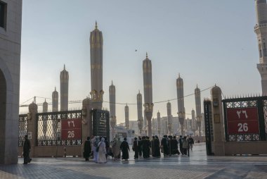 Medine, Suudi Arabistan-13 Aralık 2016:Endonezyalı bir grup kadın p