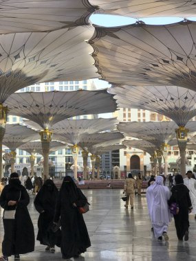 Al Madinah, Suudi Arabistan-20 Ocak 2018 : kimliği belirsiz Müslüman 