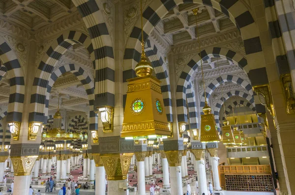 Madina Saúdská Arábie Prosince 2014 Interiér Hlavní Pohled Masjid Nabawi — Stock fotografie