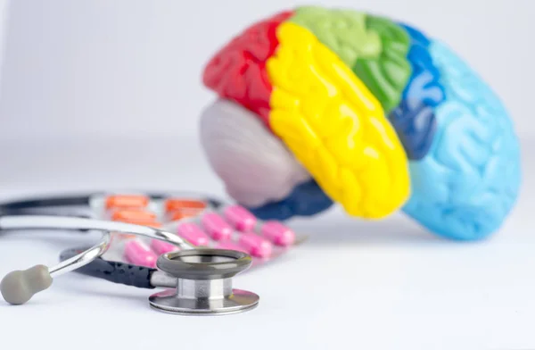 Ιατρική-Πάρτε τη φροντίδα του εγκεφάλου σας/ψυχική υγεία αντίληψη. — Φωτογραφία Αρχείου