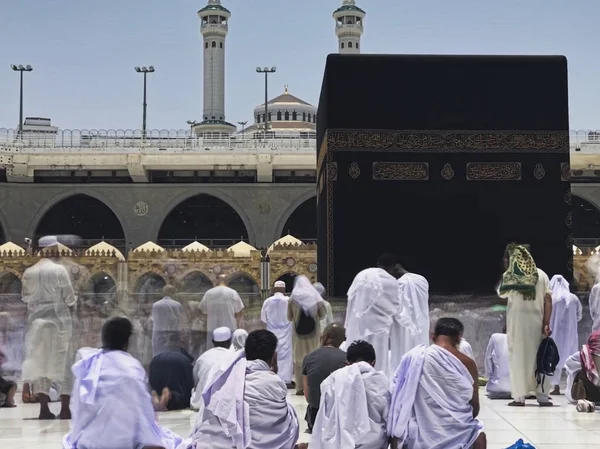 Moción Borrosa Peregrinos Musulmanes Circunvalan Kaaba Sentido Contrario Las Agujas — Foto de Stock