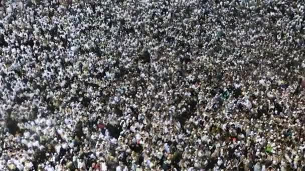 Los Peregrinos Musulmanes Circunvalan Tawaf Kaaba Meca Arabia Saudita Peregrinos — Vídeo de stock