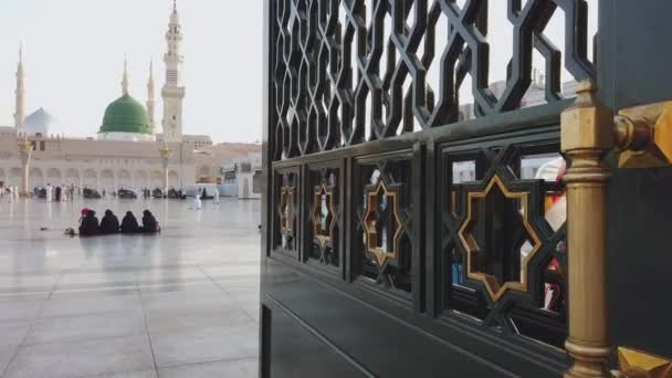 Medina Koninkrijk Van Saoedi Arabië Circa 2019 Mei Rechts Naar — Stockvideo