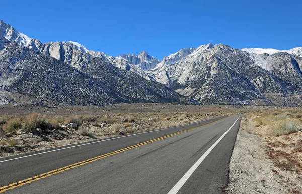 Weg Door Alabama Hills Sierra Nevada Gebergte Californië — Stockfoto