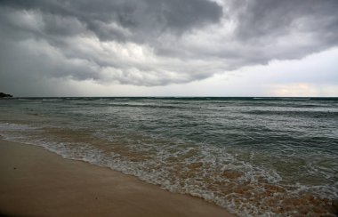 Playa del Carmen, Riviera Maya, Meksika akşam bulutlu